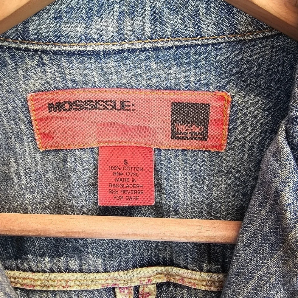 Mossimo Supply Co. serving serious
