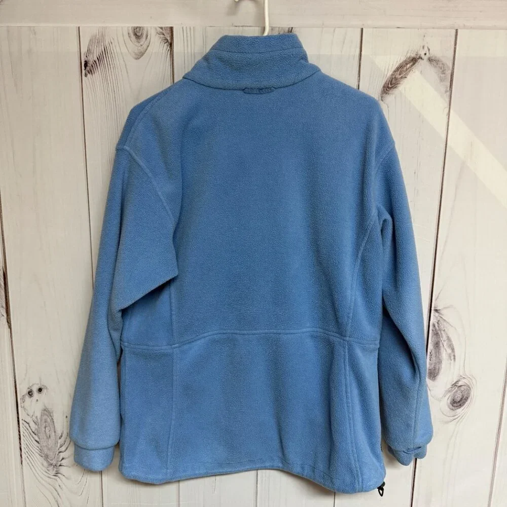 Columbia Sportswear Company cozy versatile
