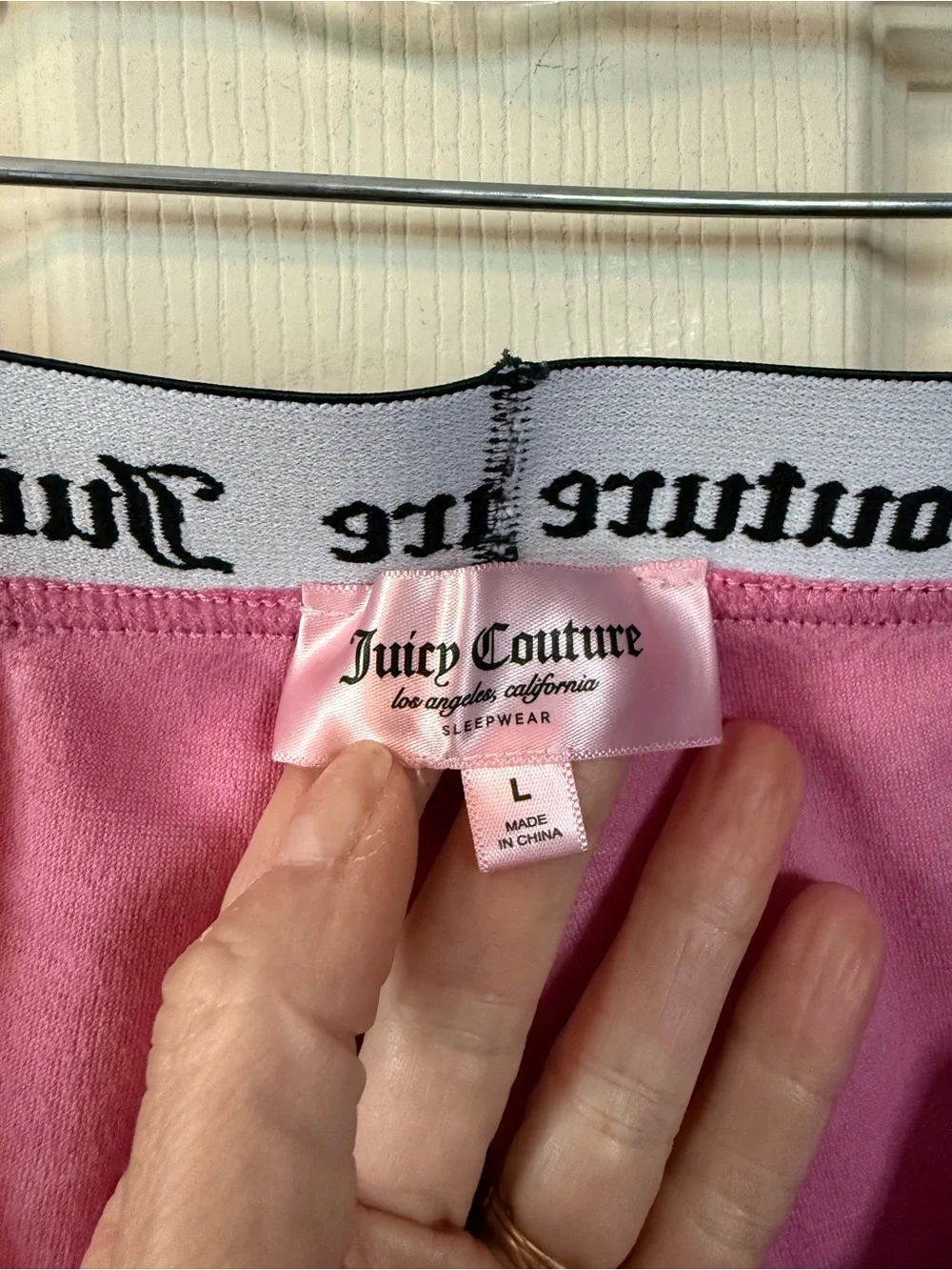 Juicy Couture Pink Velour Sleep Shorts Branded Waistband Size Large