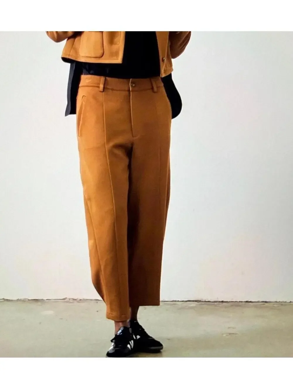 Ruti Stretch Suit Detail Oriented Tapered Pants Camel‎ Size 12 NWT