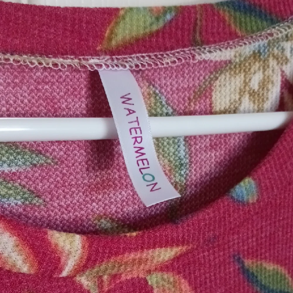 Watermelon pink laying