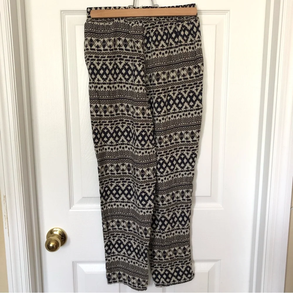 Julia lightweight pants