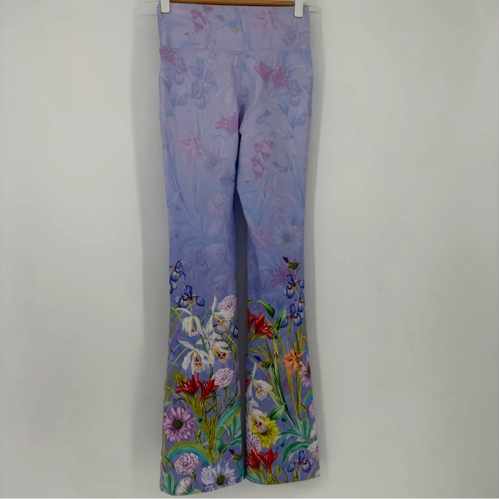 Johnny Was Active Floral Leggings XS‎ High Waist Bee Active Flare Slit Hem NWT
