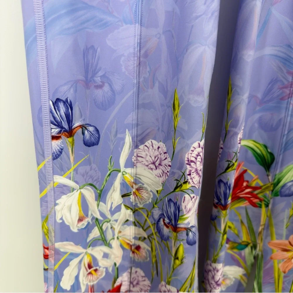 Johnny Was Active Floral Leggings XS‎ High Waist Bee Active Flare Slit Hem NWT