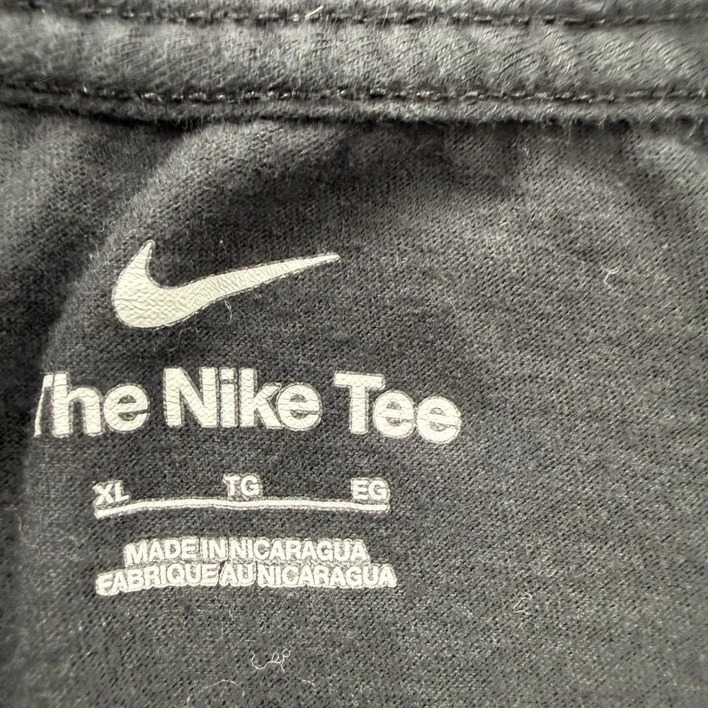 Nike shirt mens