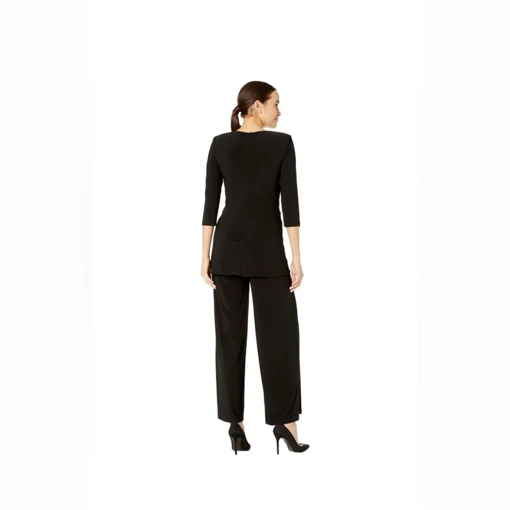 Adrianna Papell sophisticated black
