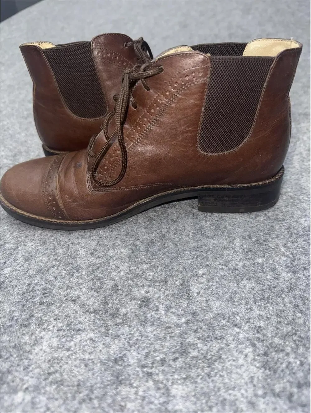 Ariat ats women