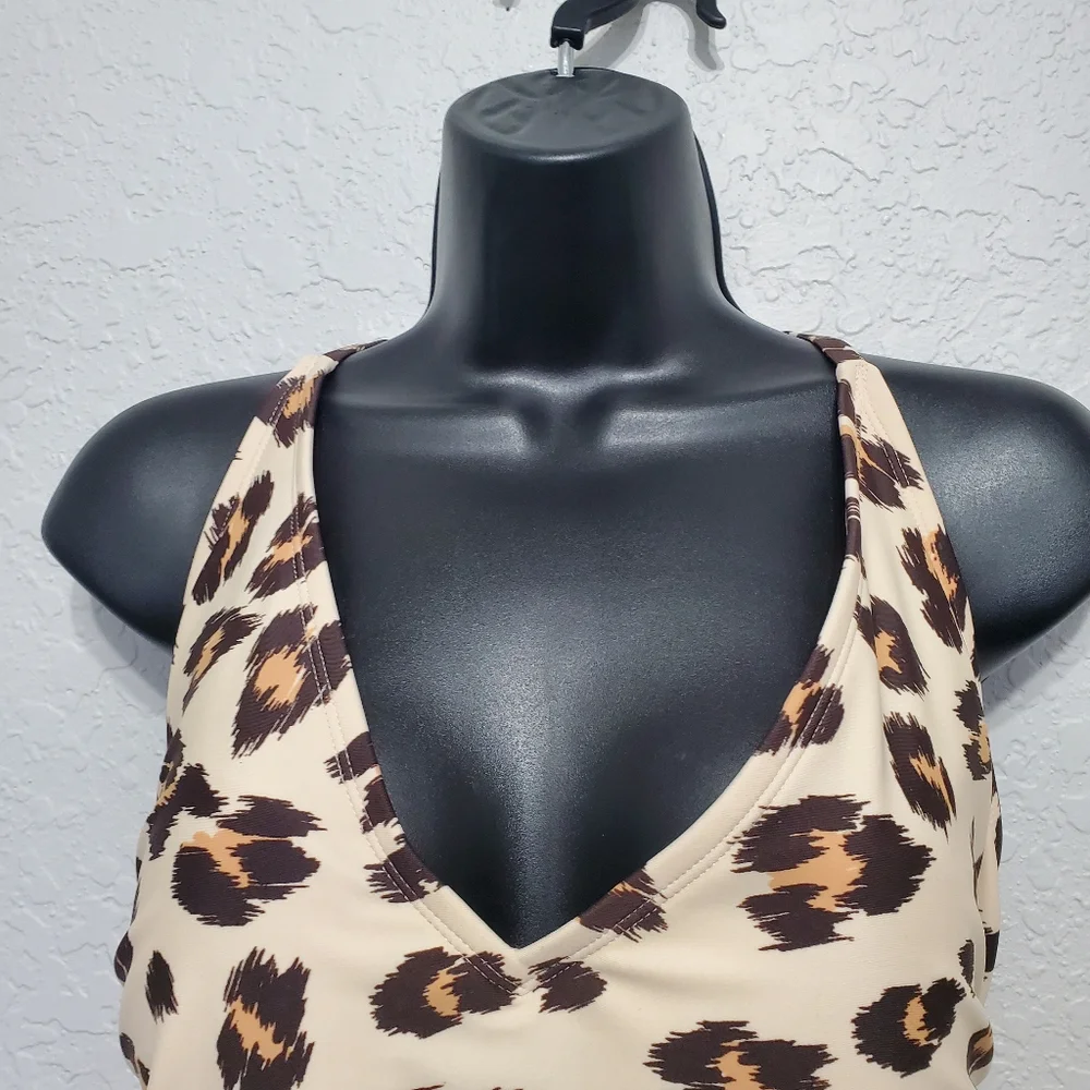 Kona Sol Women's Leopard Print One Piece Swimsuit Size XL