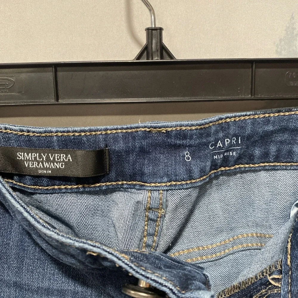 Vera Wang simply vera
