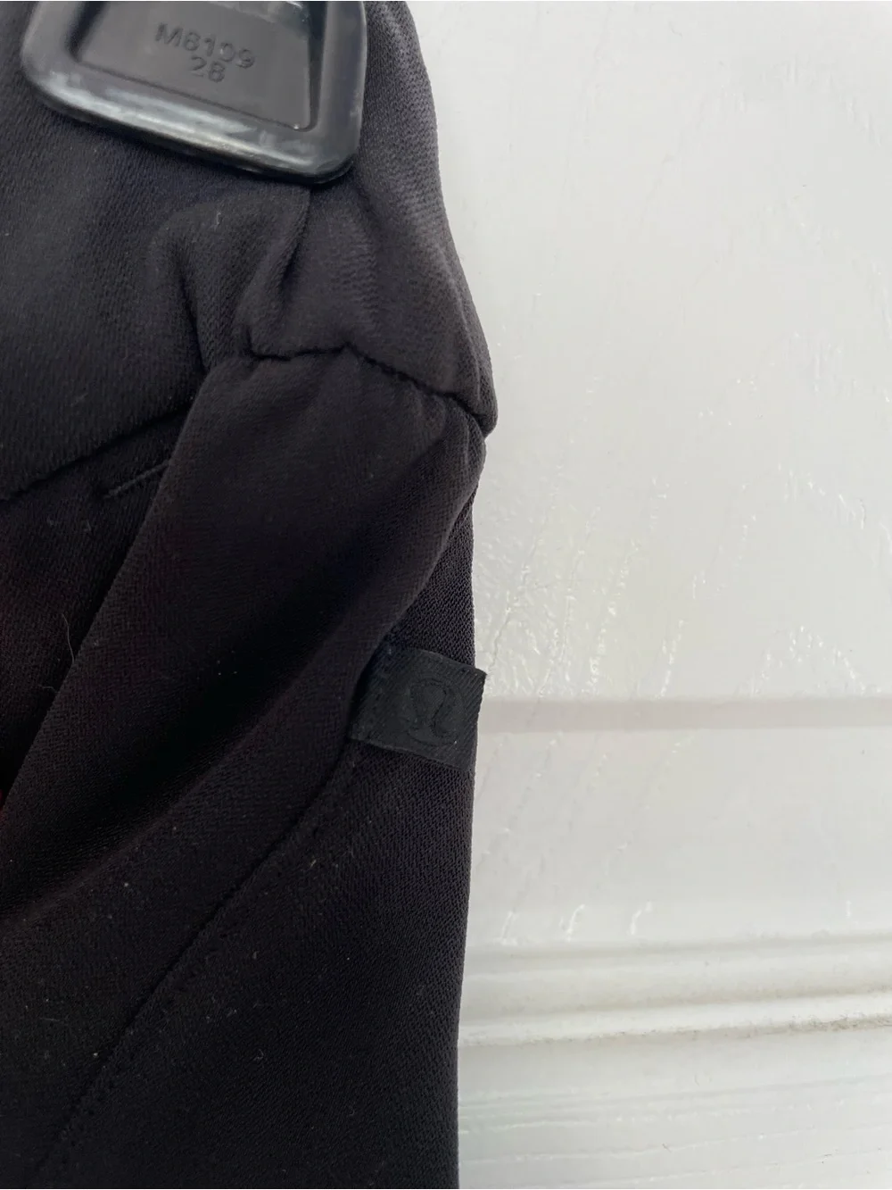 lululemon athletica sleek black