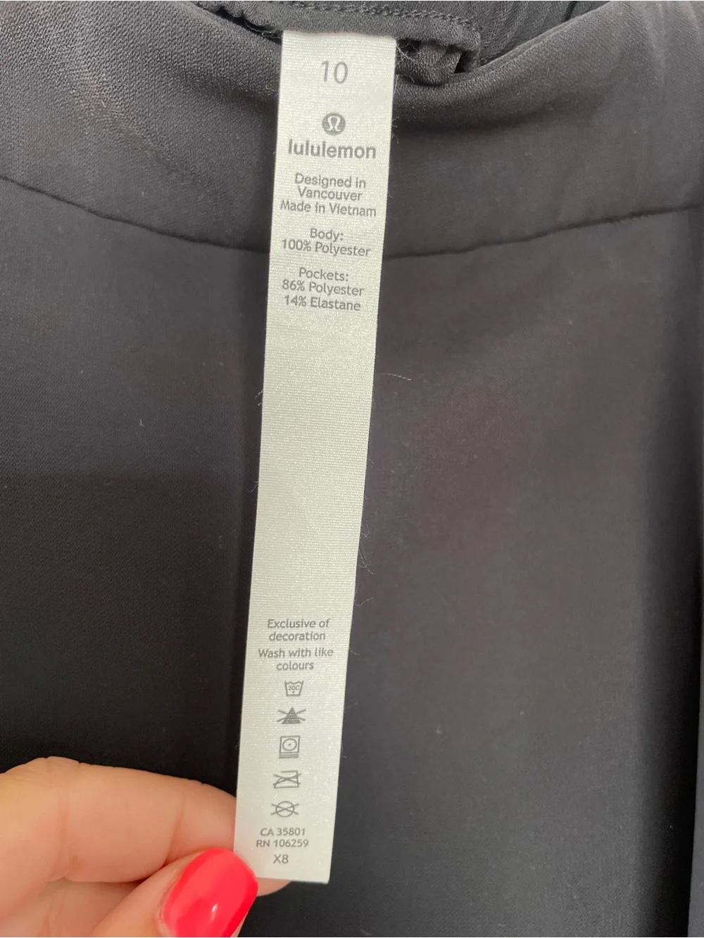 lululemon athletica sleek black