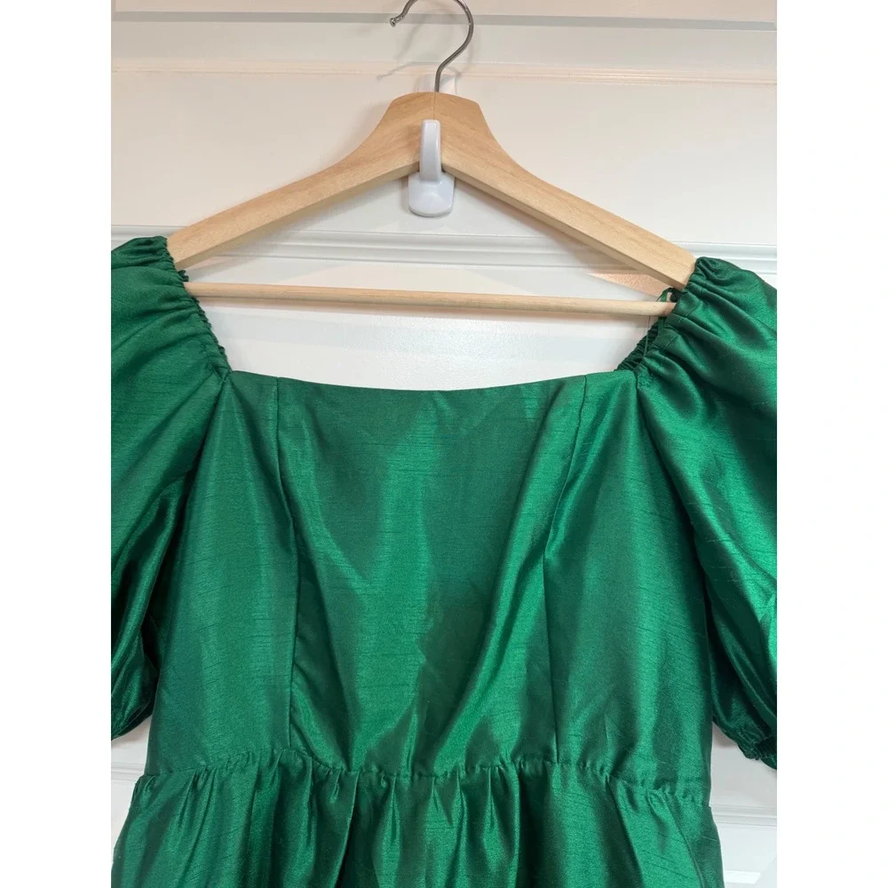 Cece Key Emerald Green Puff Sleeve Smocked Back Mini Dress CJ7929SLT1 NWT Sz M