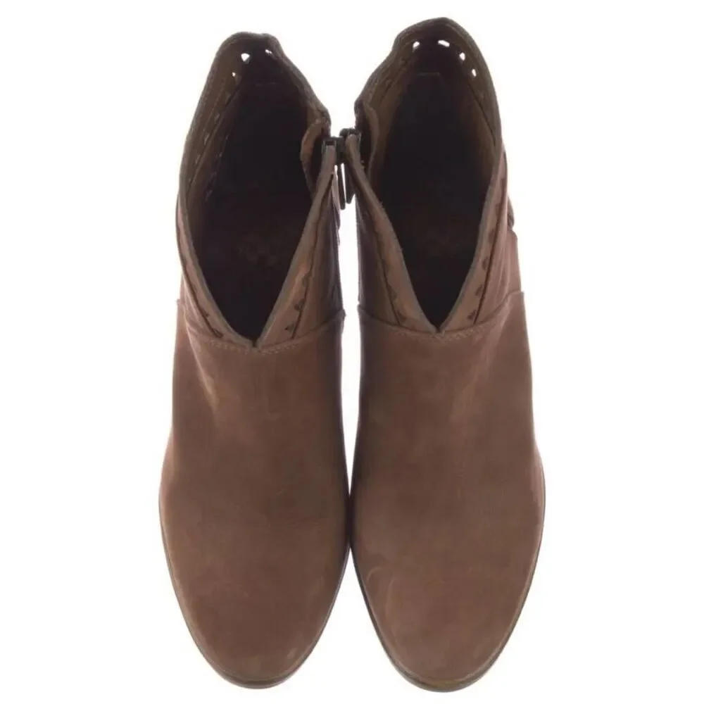 Vince Camuto Fritan Lazer Cut Booties Boots size 9.5