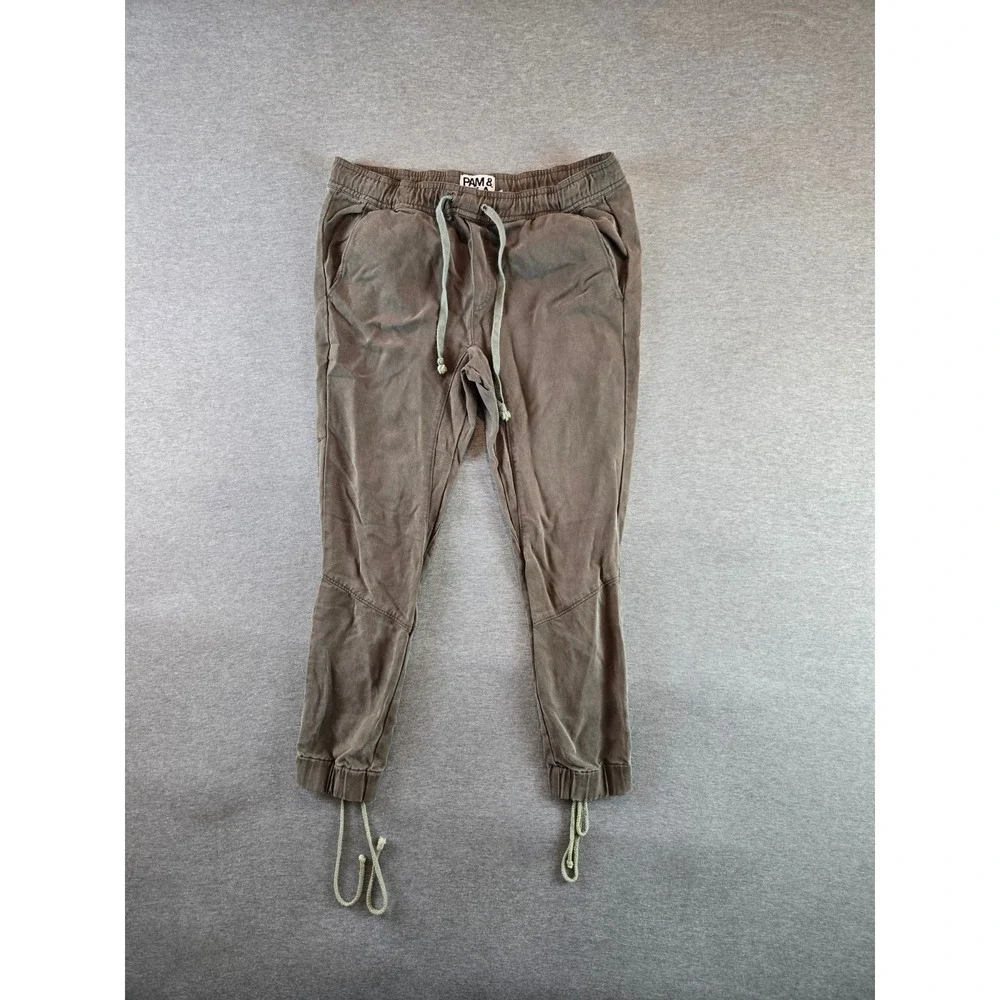 Pam & Gela stains are tapered