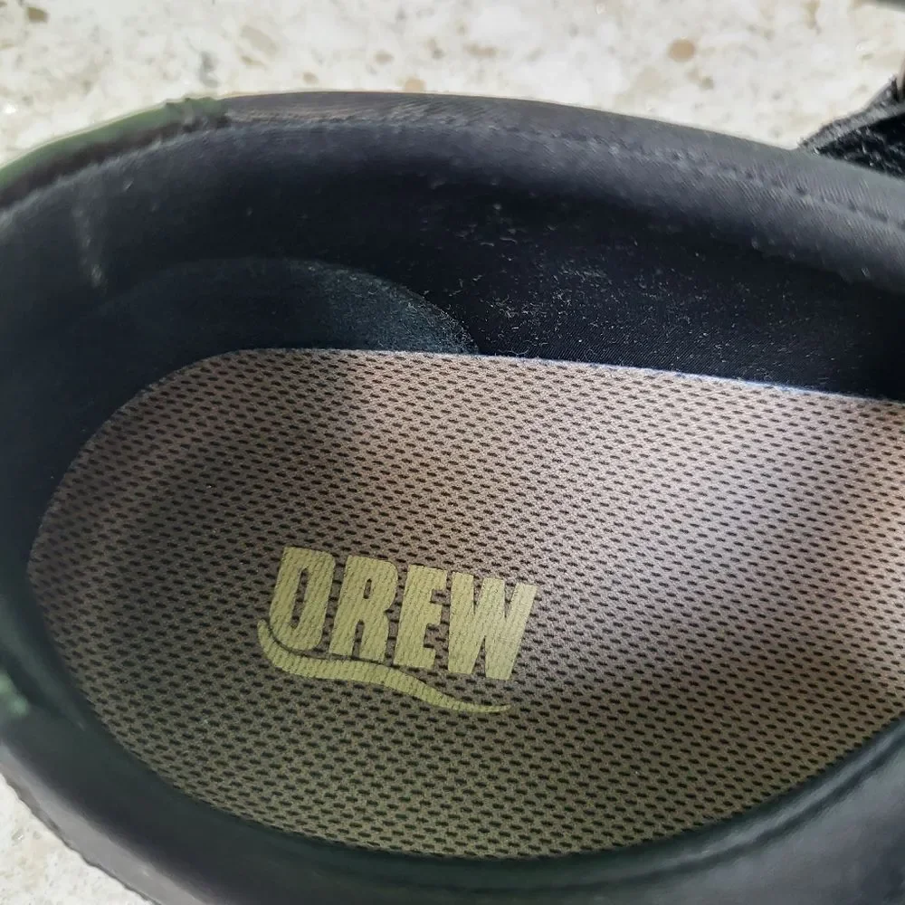 NEW Leather Croc Embossed Mary Jane by Drew 7WW