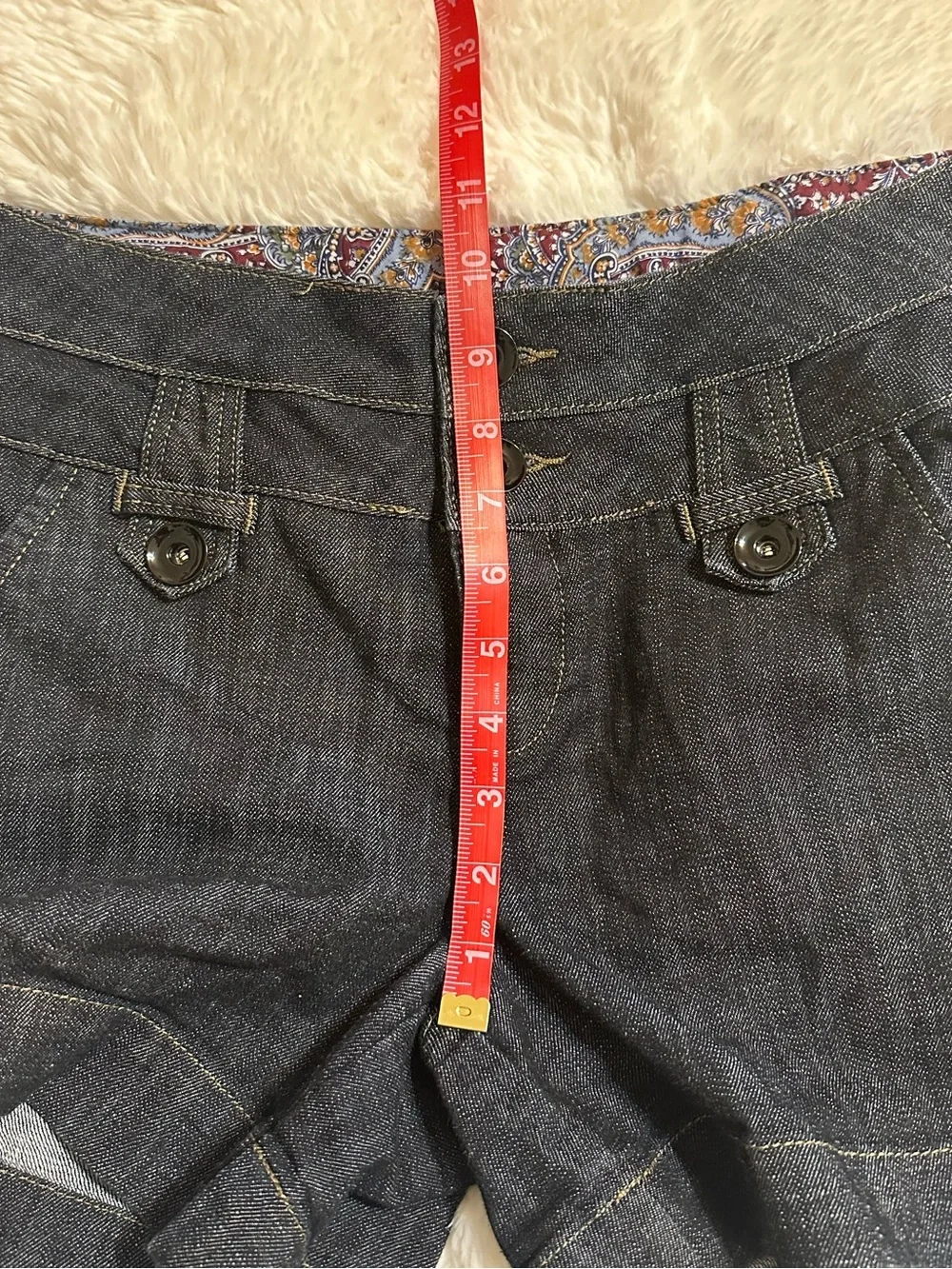 One 5 One Dark Wash Denim Shorts Size 10 Cuffed Stretch 4.5” Inseam