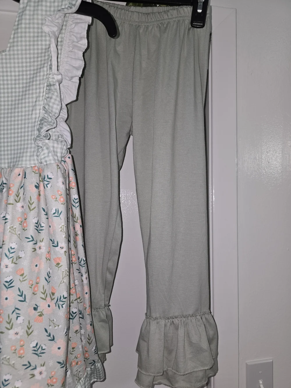 Abby & Evie Girls 2pc Dress & Leggings Set Size 8 Cotton Floral Ruffle