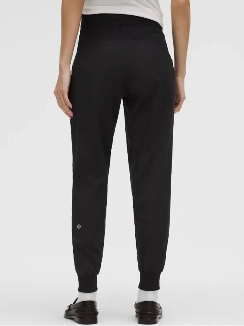 lululemon athletica some slight