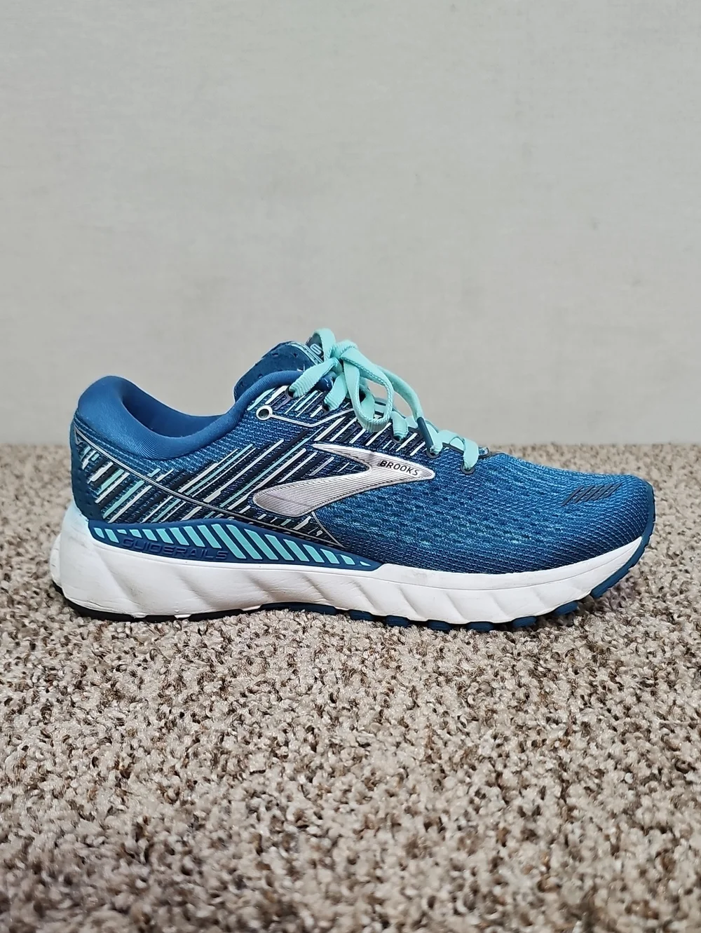 Brooks adrenaline gts