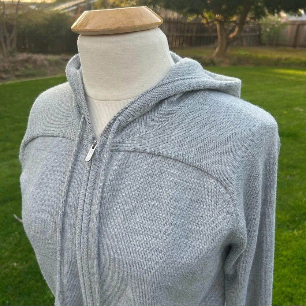 lululemon athletica lululemon gray
