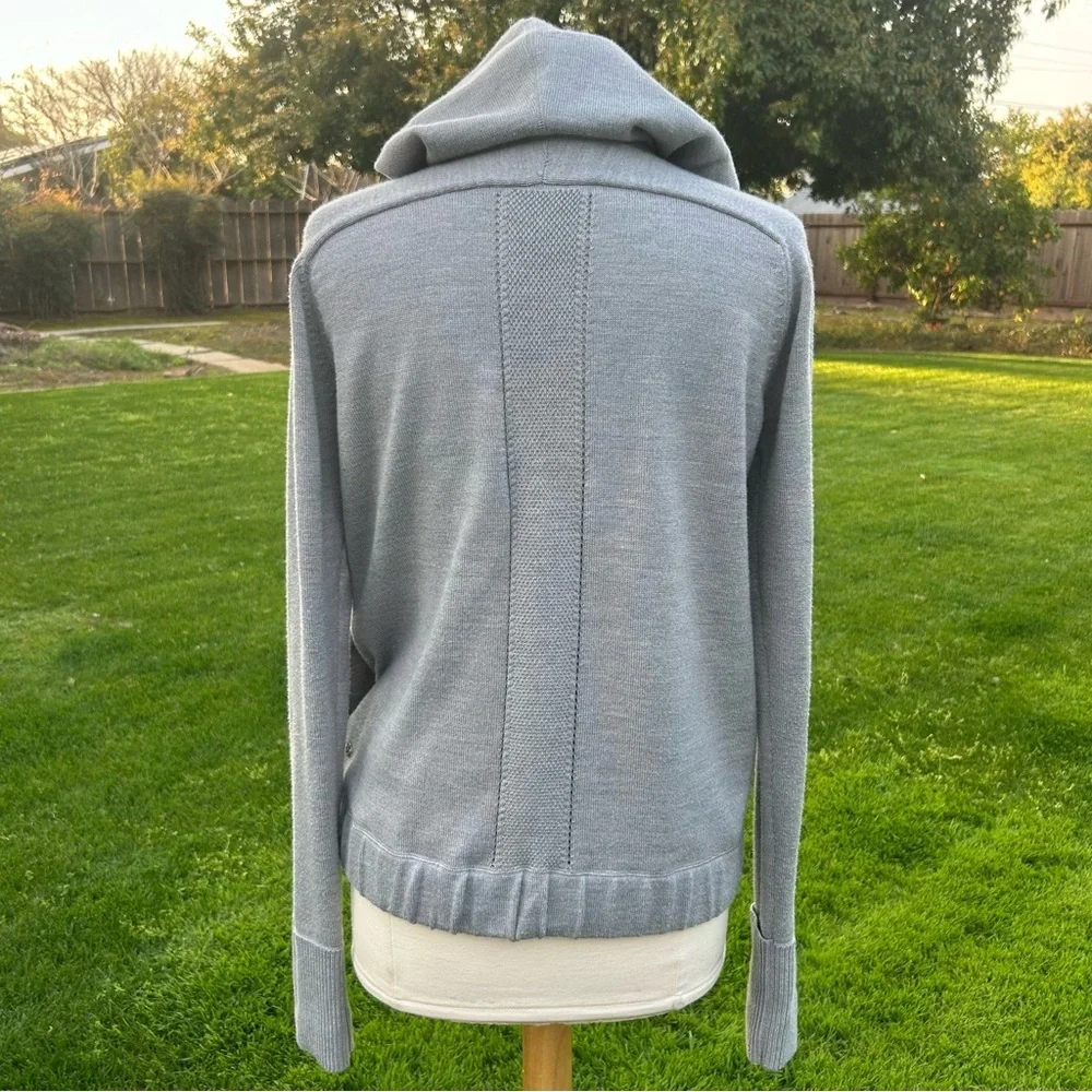 lululemon athletica lululemon gray