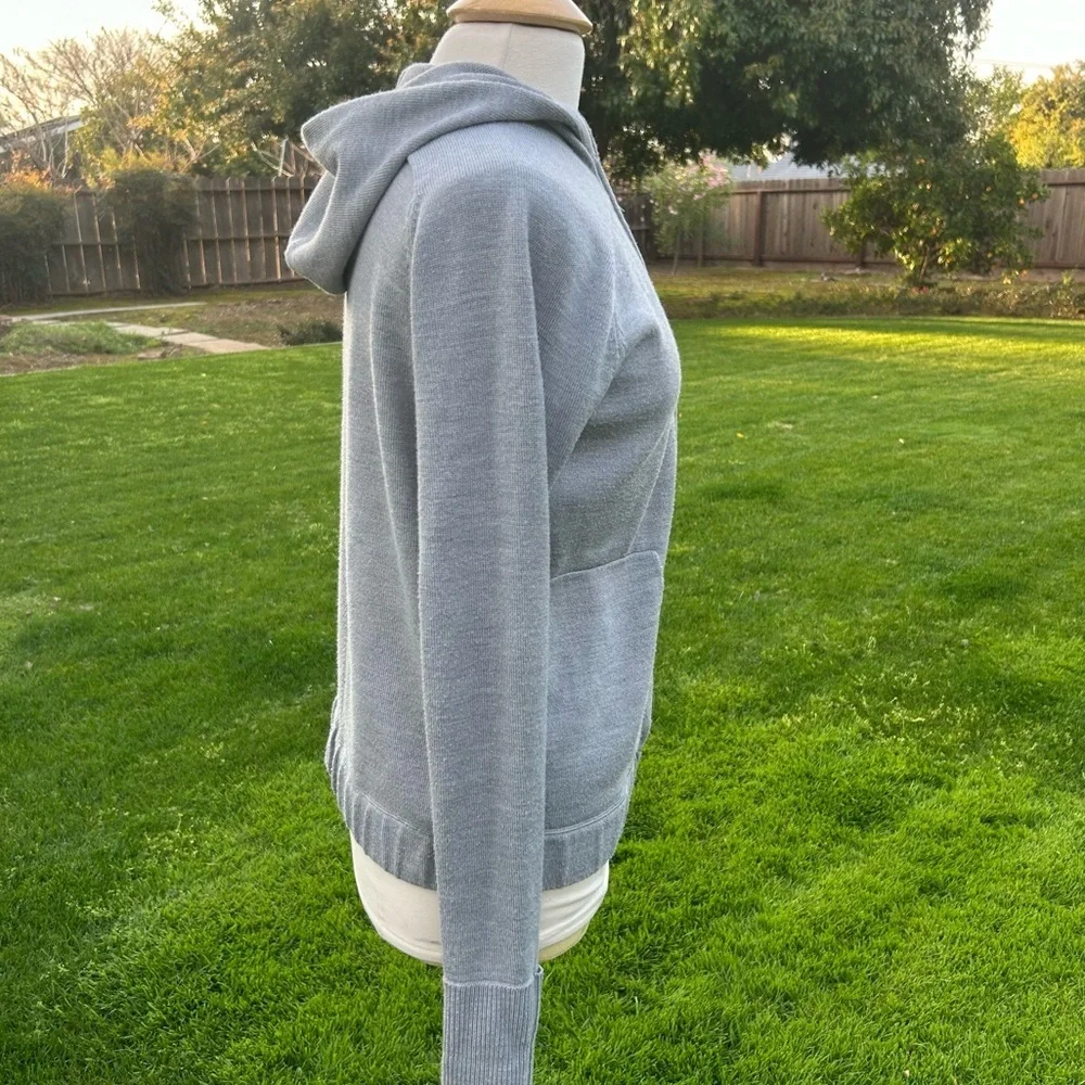 lululemon athletica lululemon gray