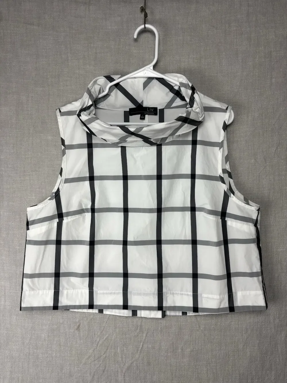 Liv by Habitat Sleeveless Top L Gray & White Plaids
