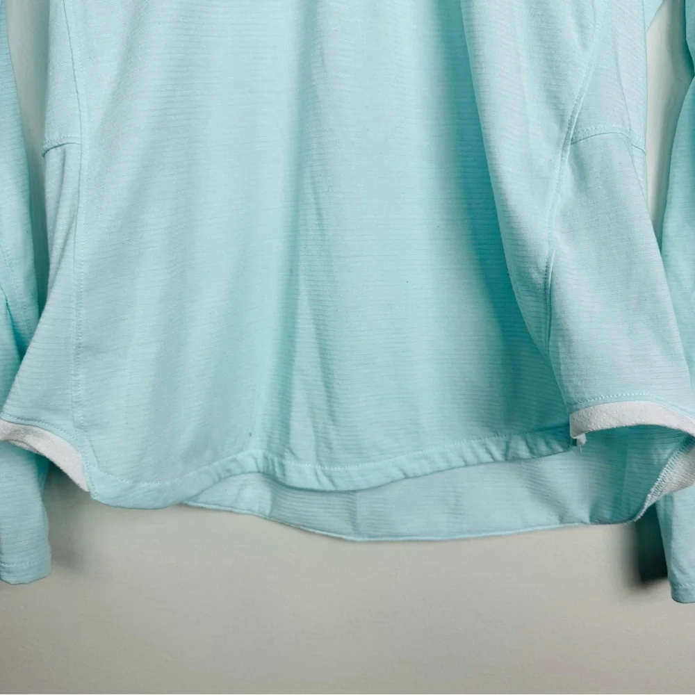Under Armour Aqua Quarter-Zip Pullover Size Medium