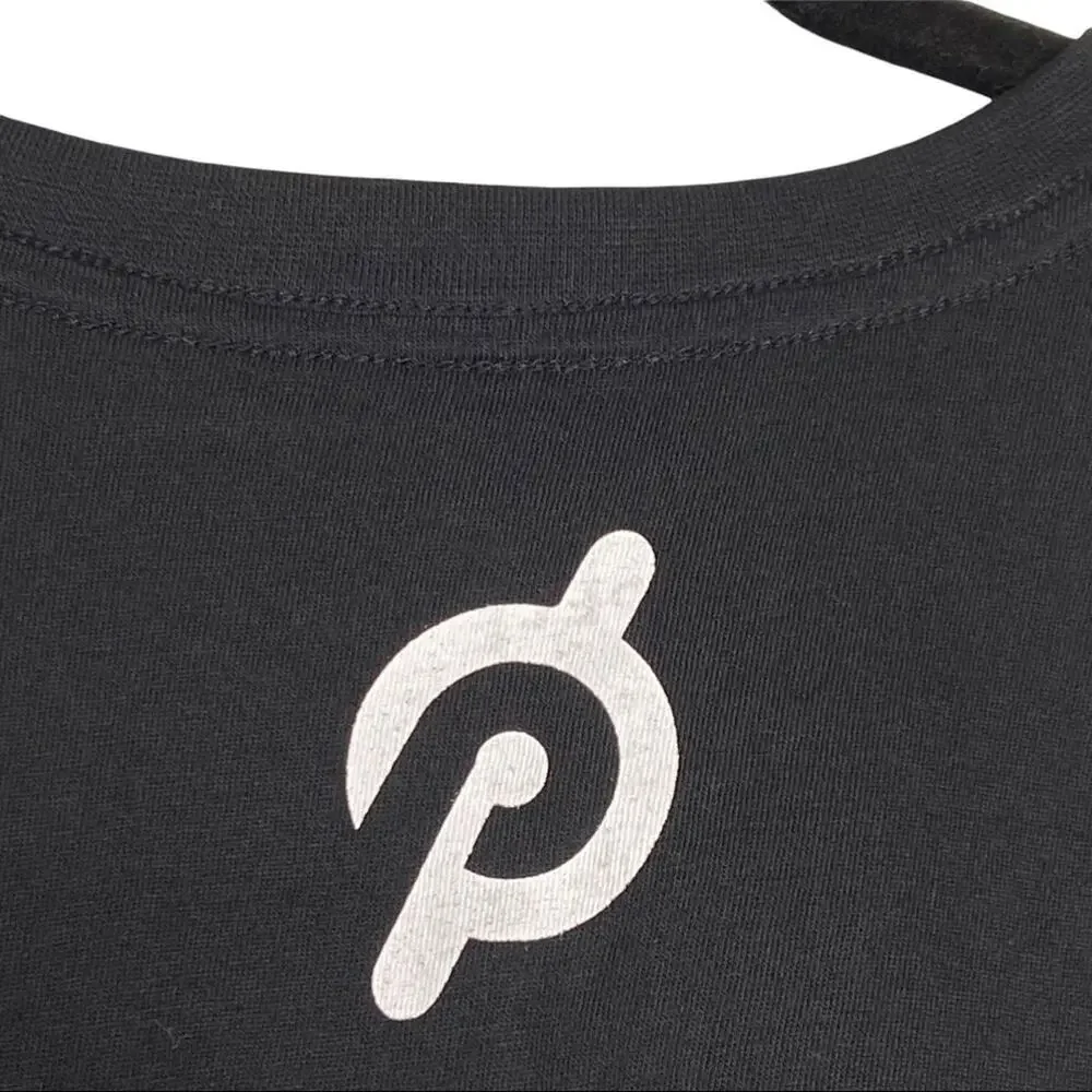 Peloton black white