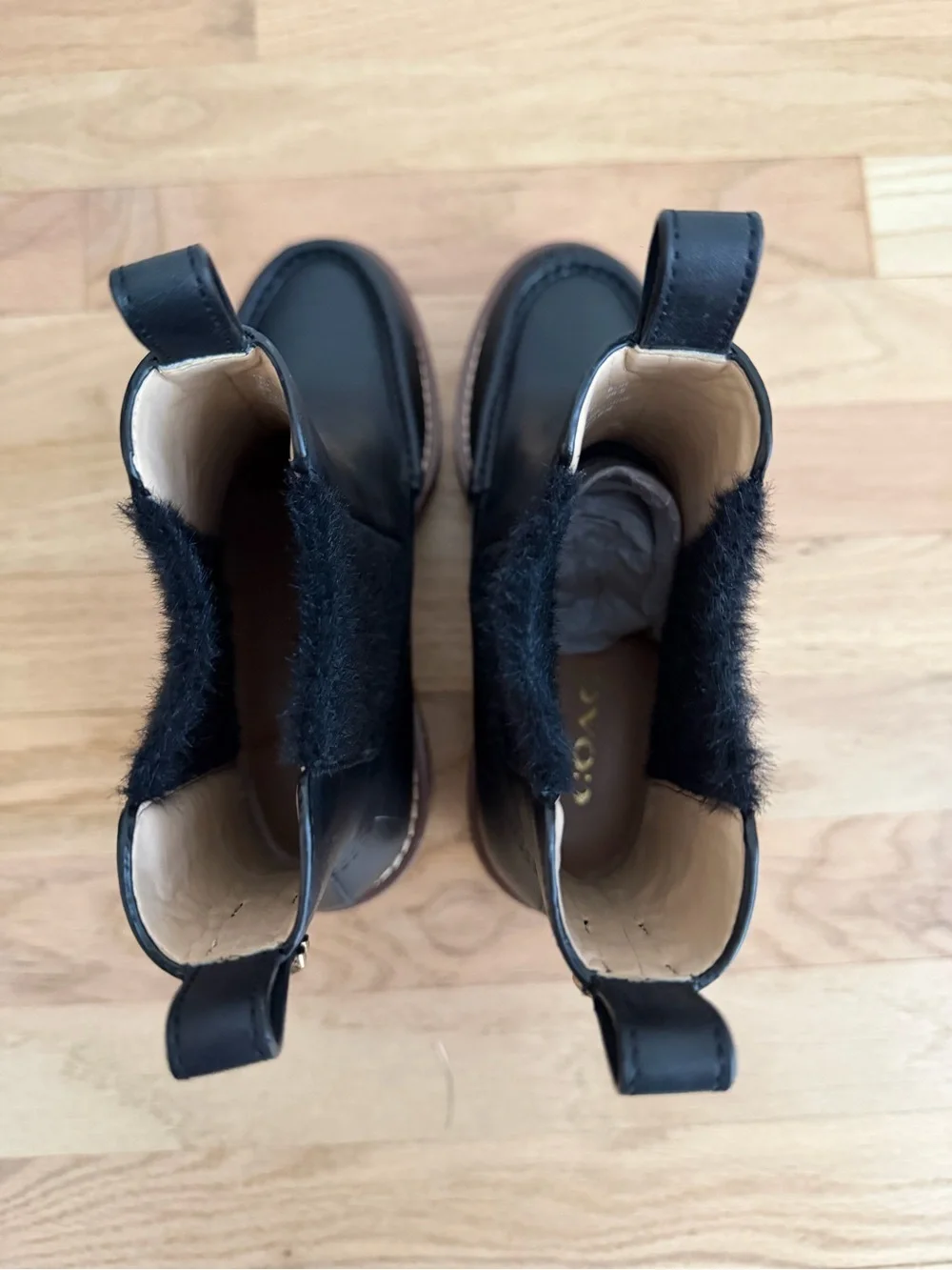 Coach toe panels