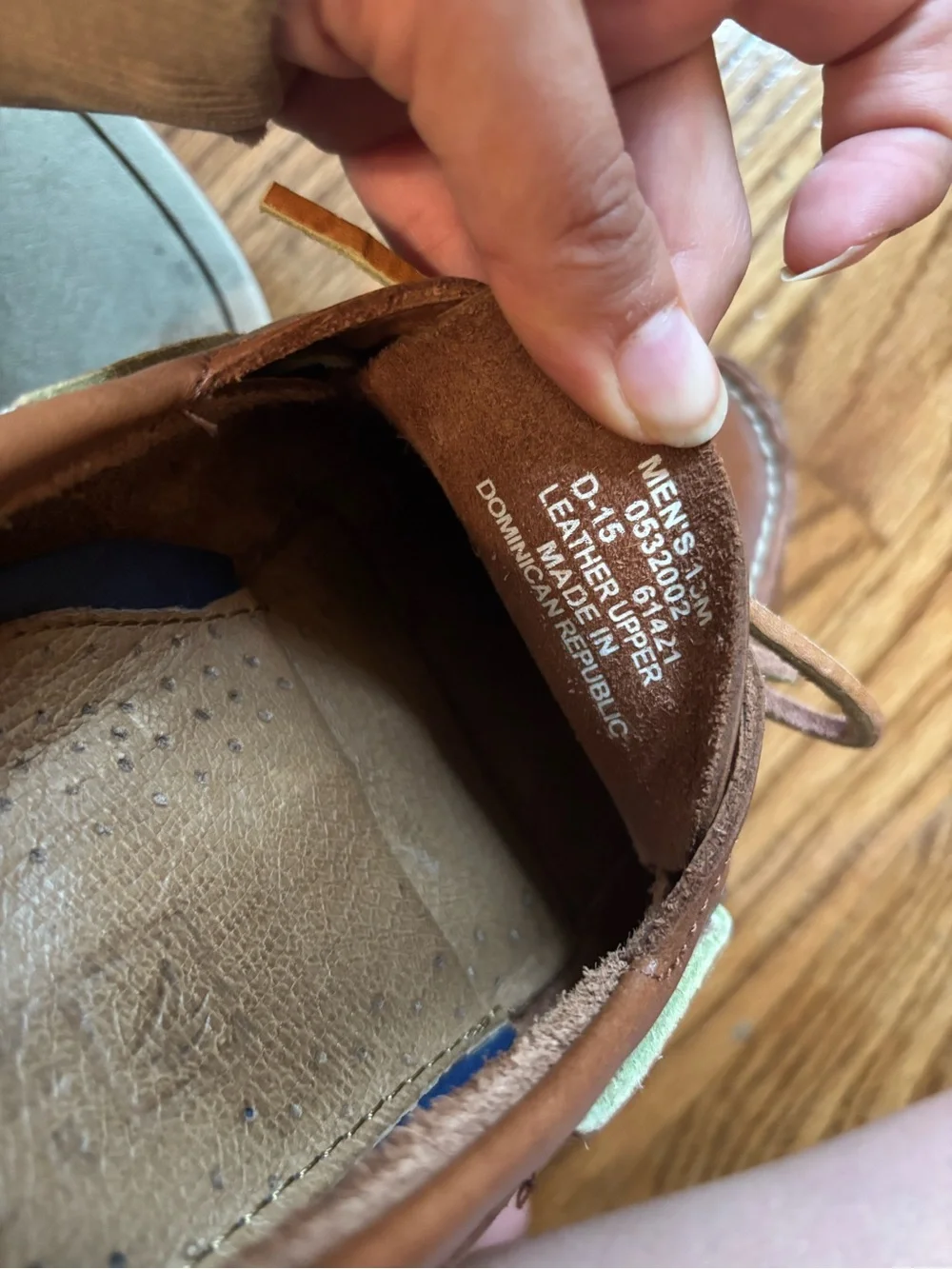 Sperry classic top