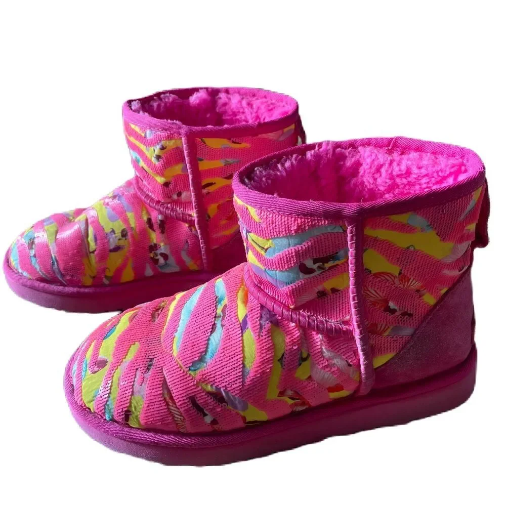 UGG women’s classic