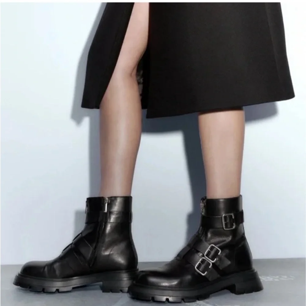 Zara Black Buckled Leather Ankle Moto boots Size 39 US Women 8 New