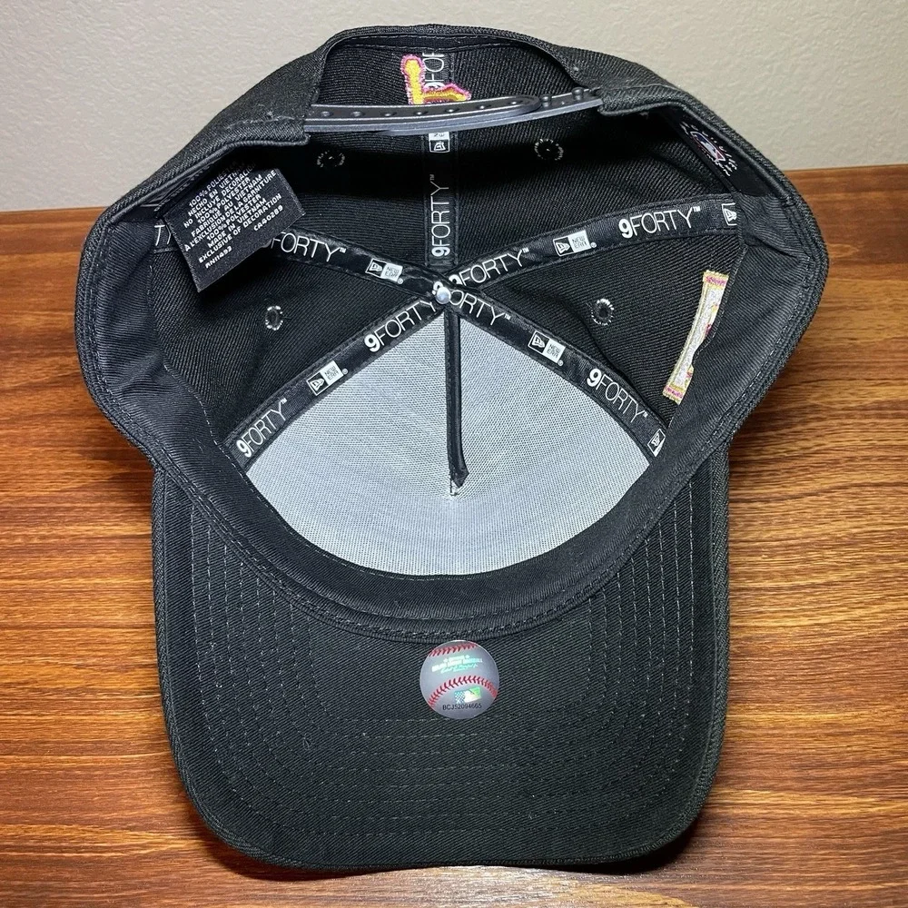 New Era Pittsburgh Pirates A-Frame Snapback Hat Black Yellow 9FORTY 1960 Patch