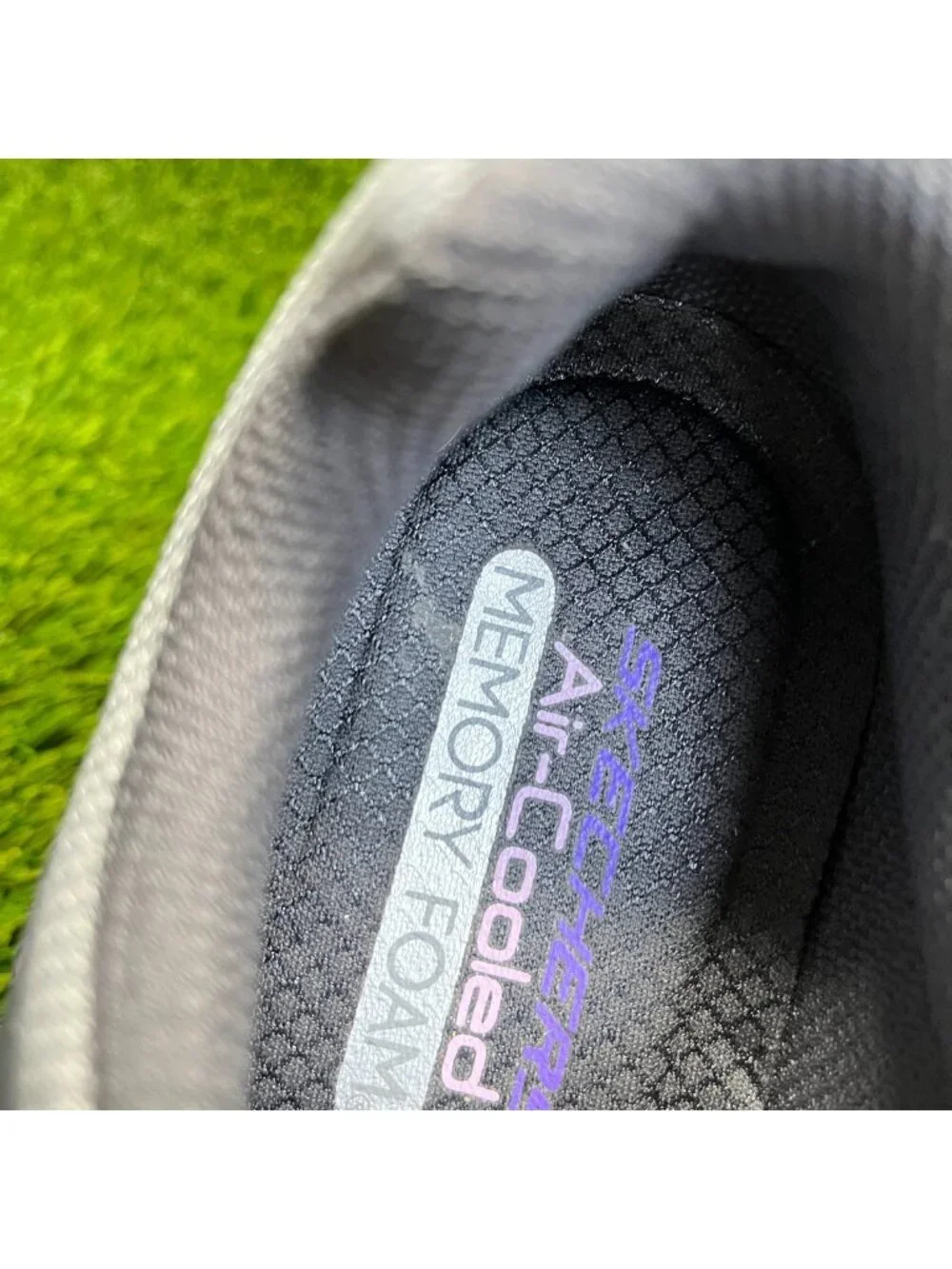 Skechers please review