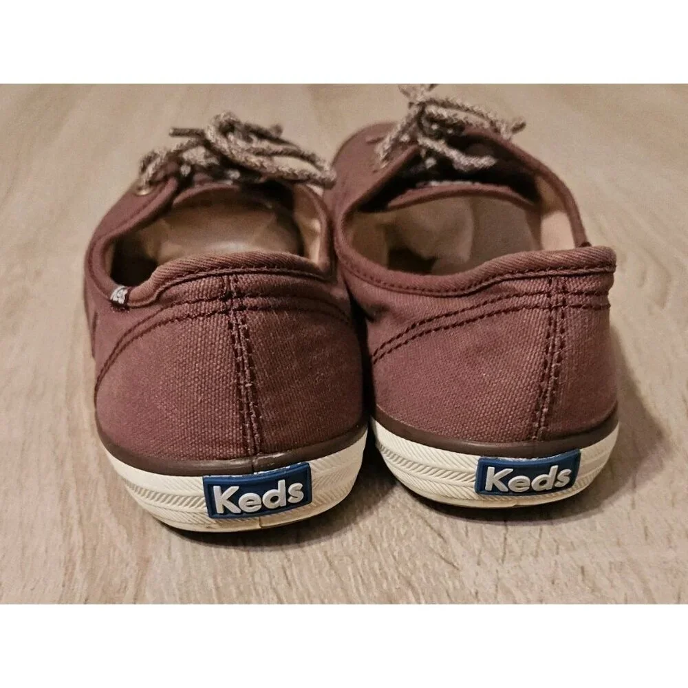 Keds these comfort