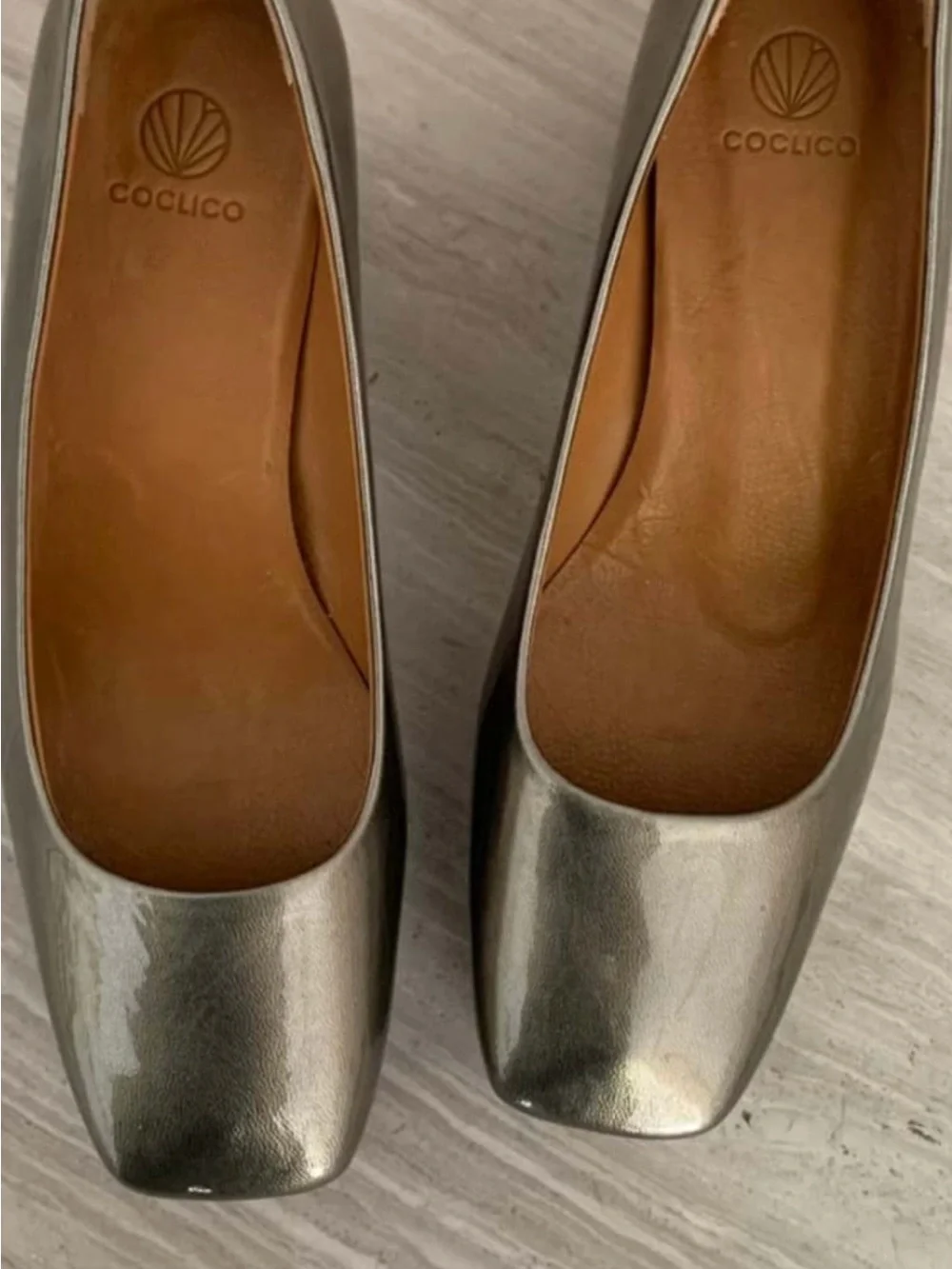 COCLICO Metallic Silver Square-Toe Pumps