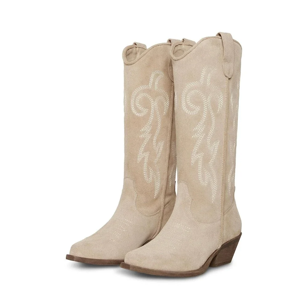 Steve Madden western brand leather