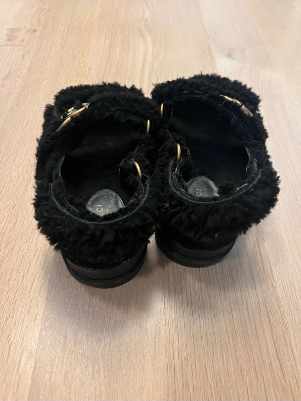 Gucci black shearling