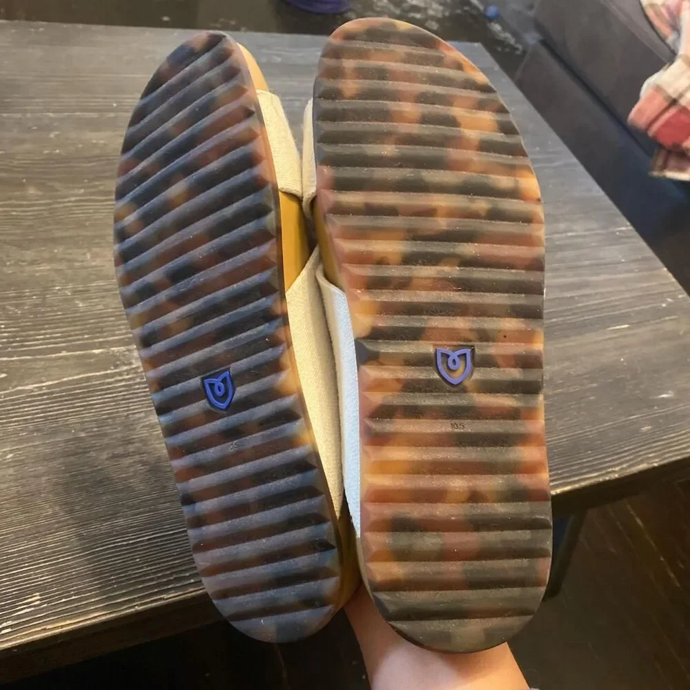 Rothys cream tan