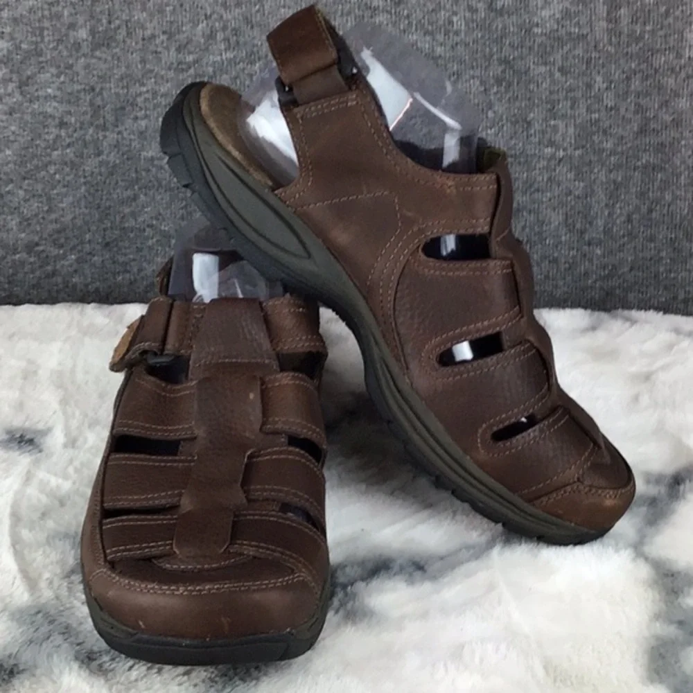Dunham sandals adjustable strap