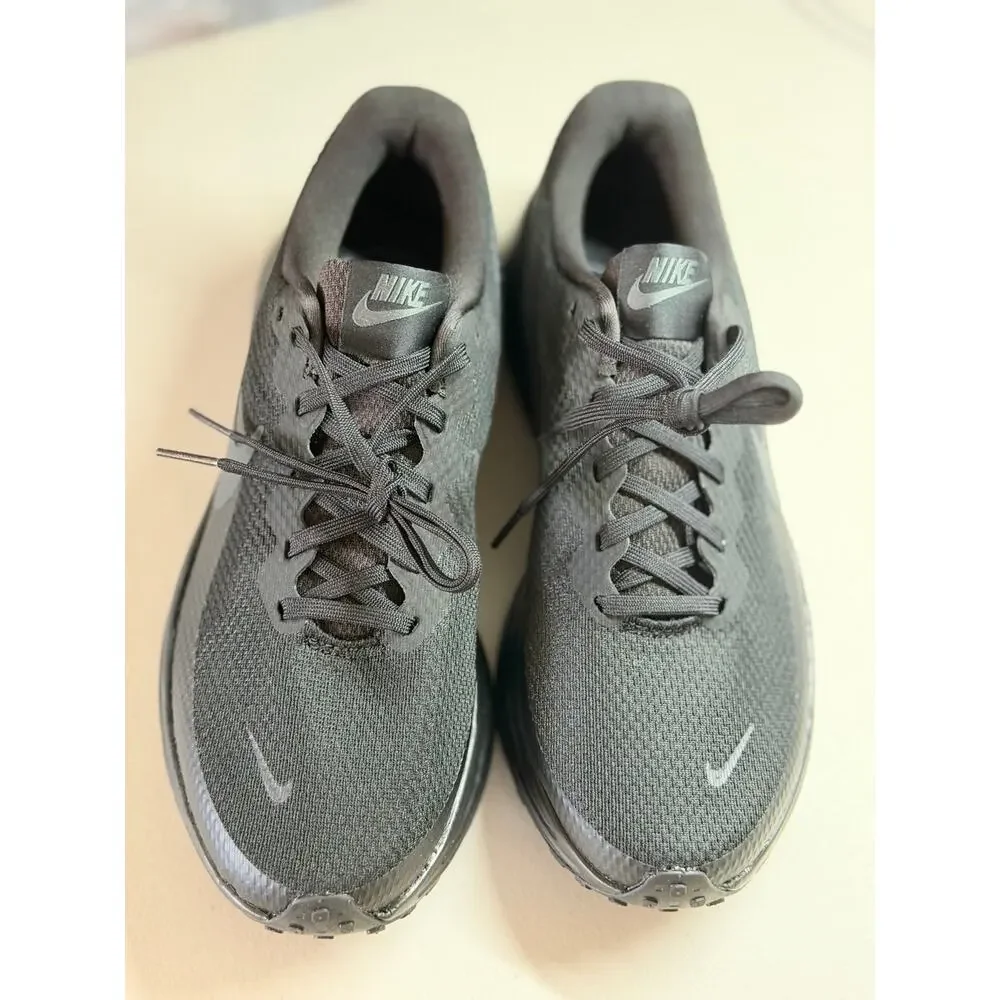 Nike revolution size