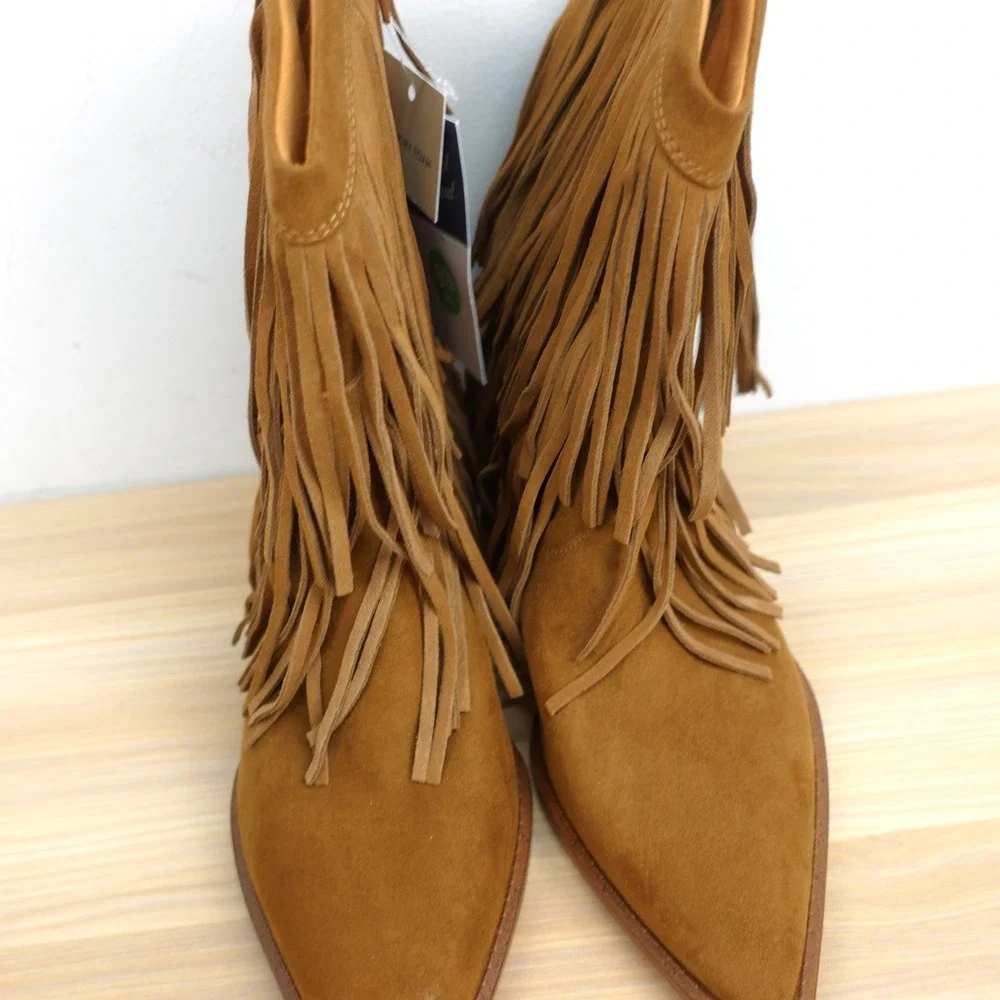 Western Boho Fringe Boots Women 8.5 W Tan Suede Coastal Cowgirl UNIVERSAL THREAD