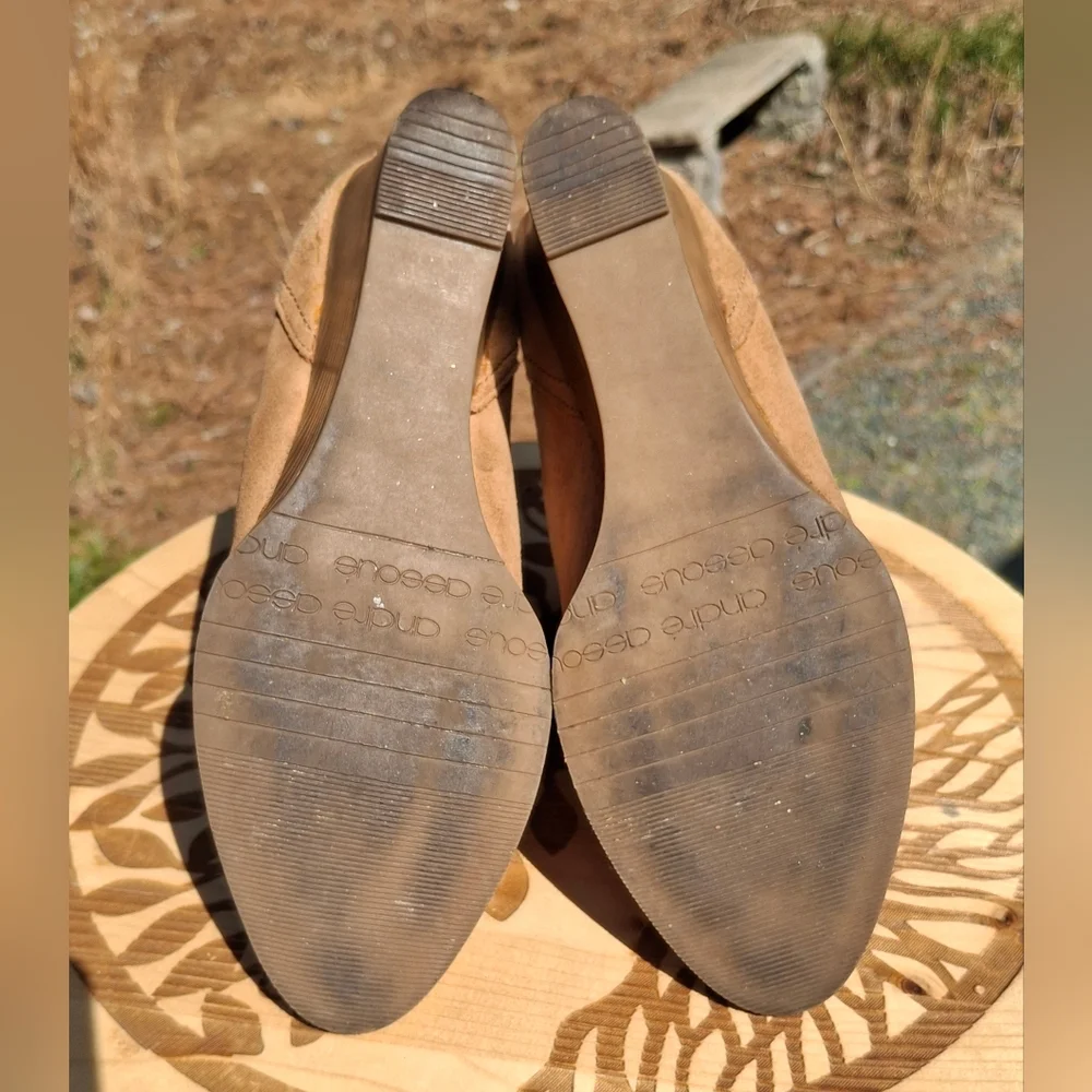 Andre Assous Palmer CognacSuede Wedge Ankle Booties Size 8