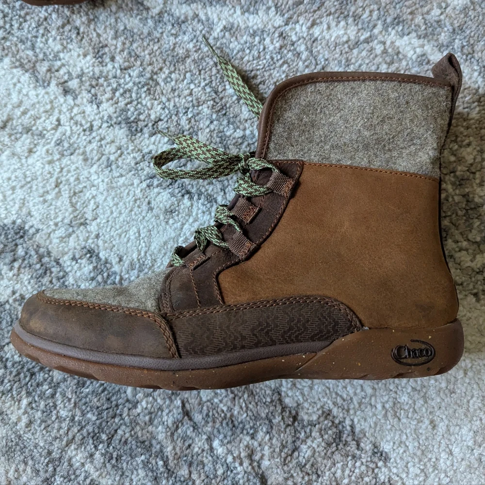 Chaco Women's Barbary‎ Boot (Sz 7)