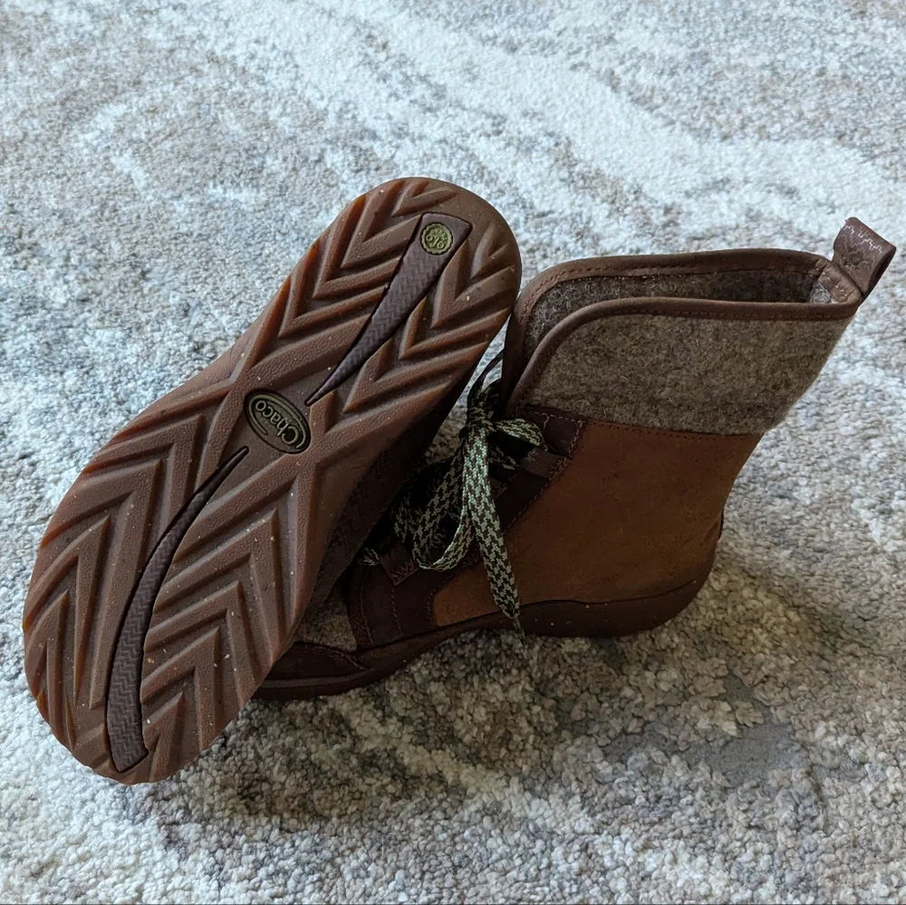 Chaco Women's Barbary‎ Boot (Sz 7)