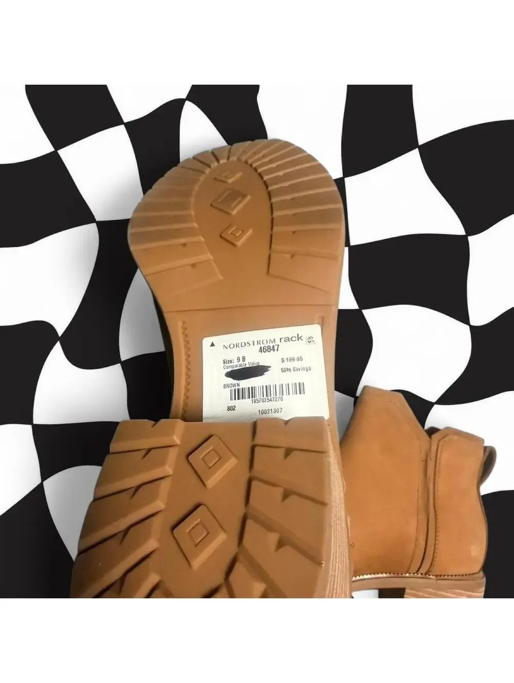 Tom’s Hailey Tan leather ankle boots with a heel