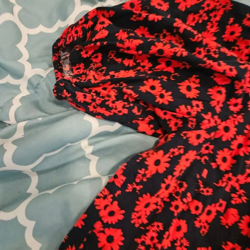 LOFT Navy Red Floral Puff Sleeve Blouse Women’s Small Peasant Boho Top