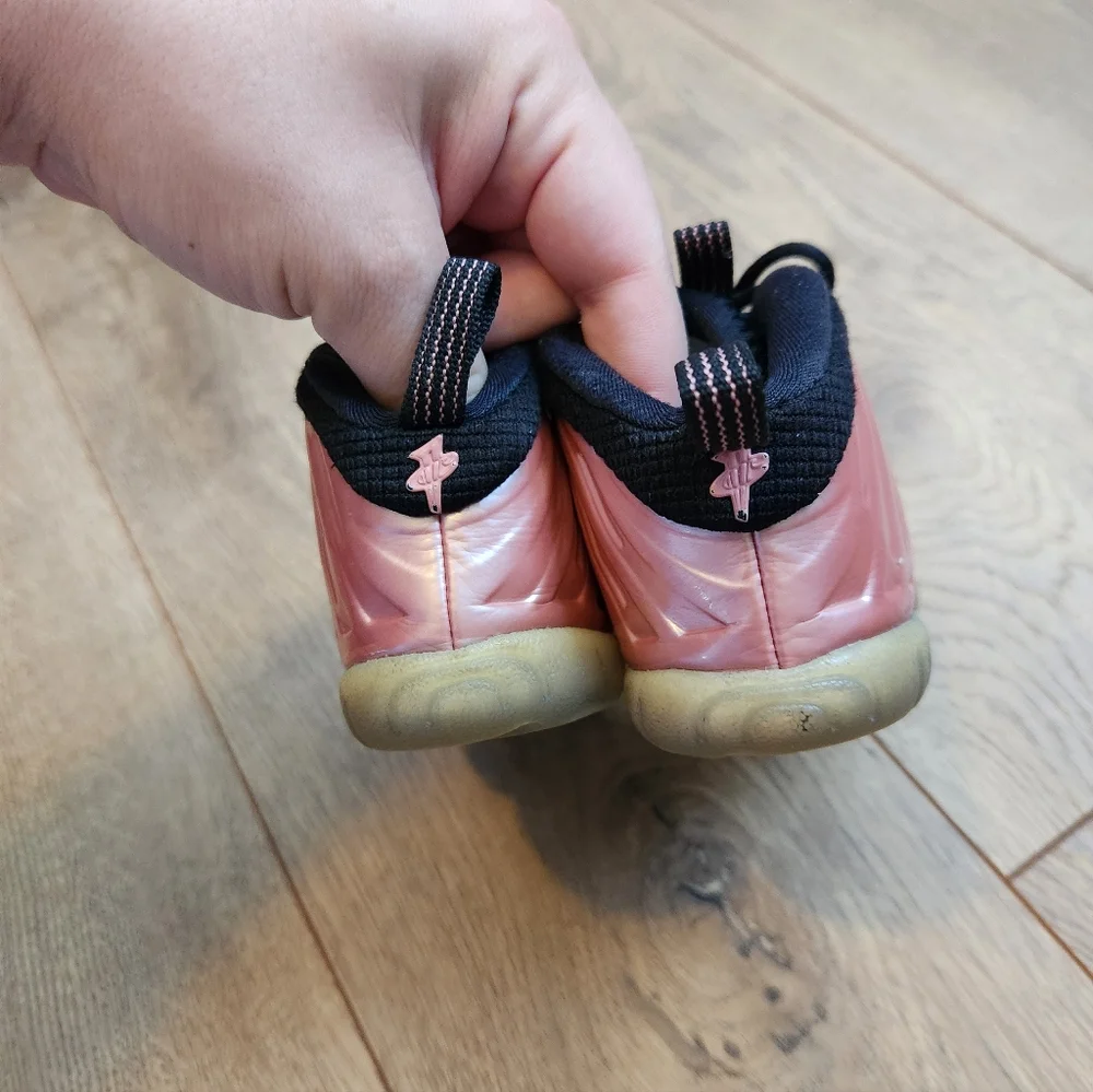Nike used tons