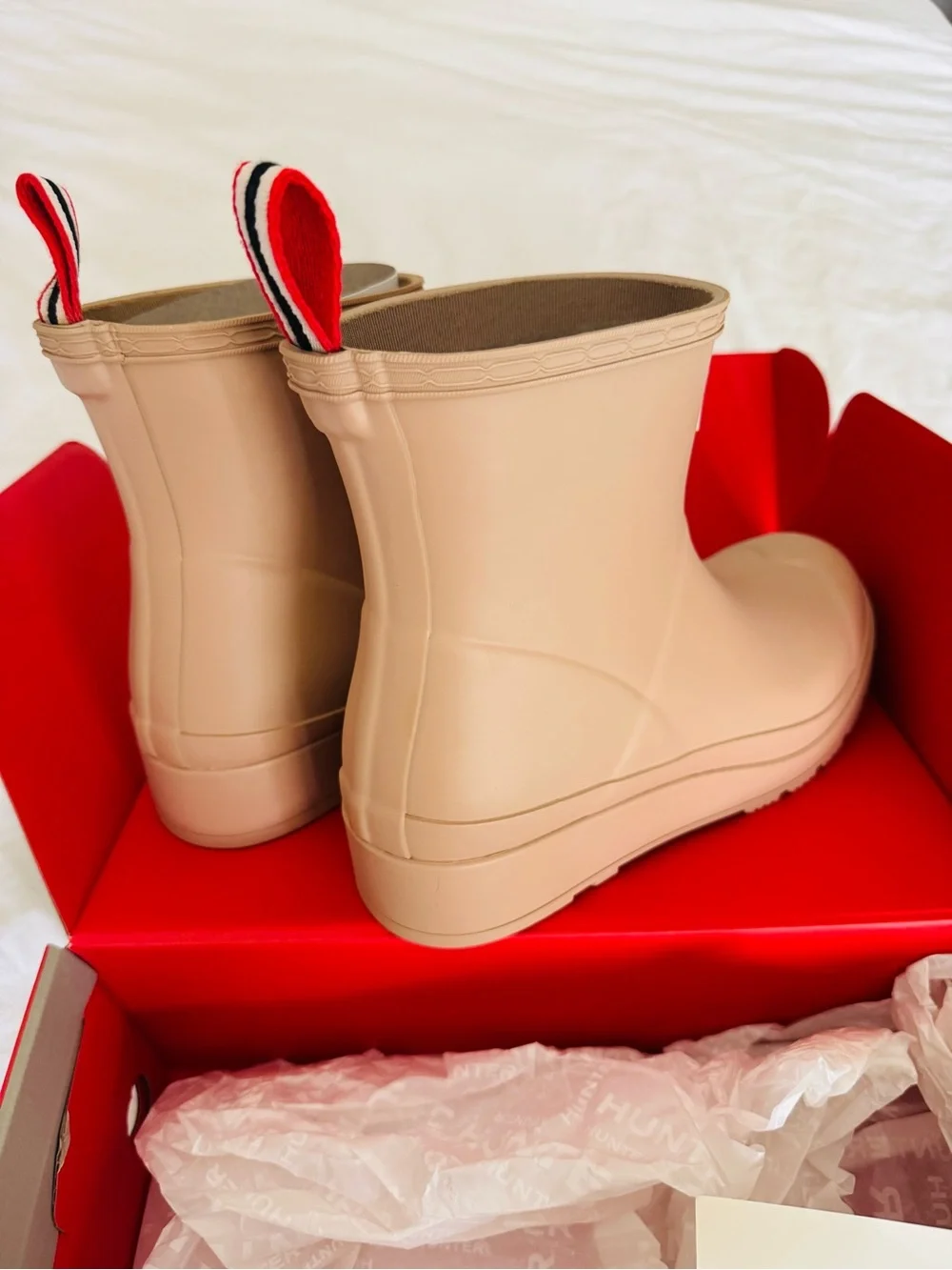 NWT Hunter Original Play Short Rain Boots Medium Natural Women’s 7 Waterproof